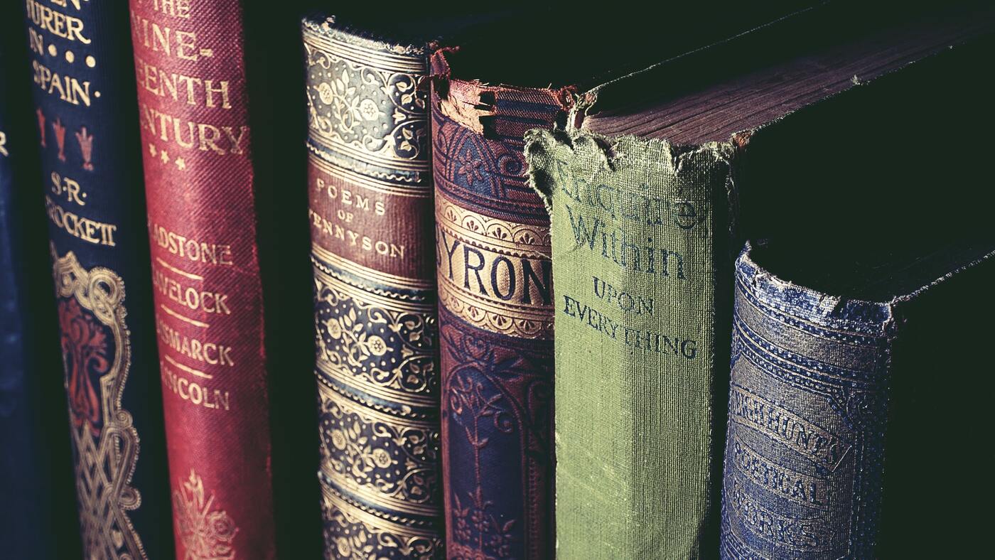книги, библиотека