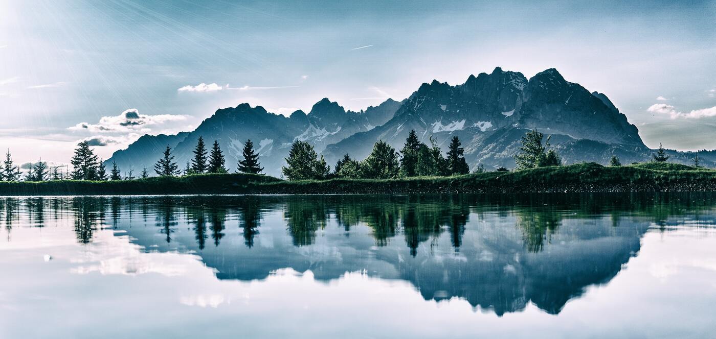 горы, вершины, деревья, озеро, отражение, ели