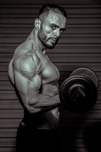 спорт, спортивный зал, мужчина, черно белые